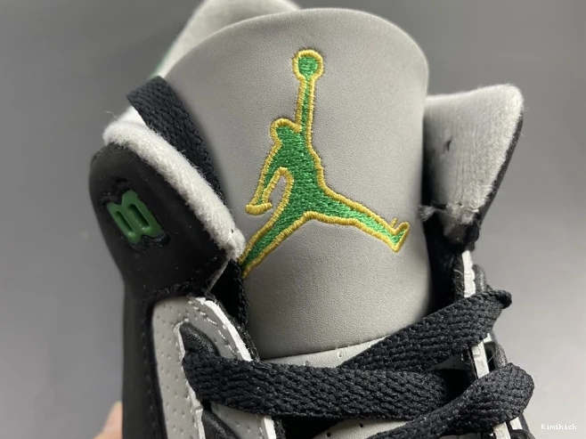 CT8532- 3 950 Jordan NewStyle Air Pine Green 0616